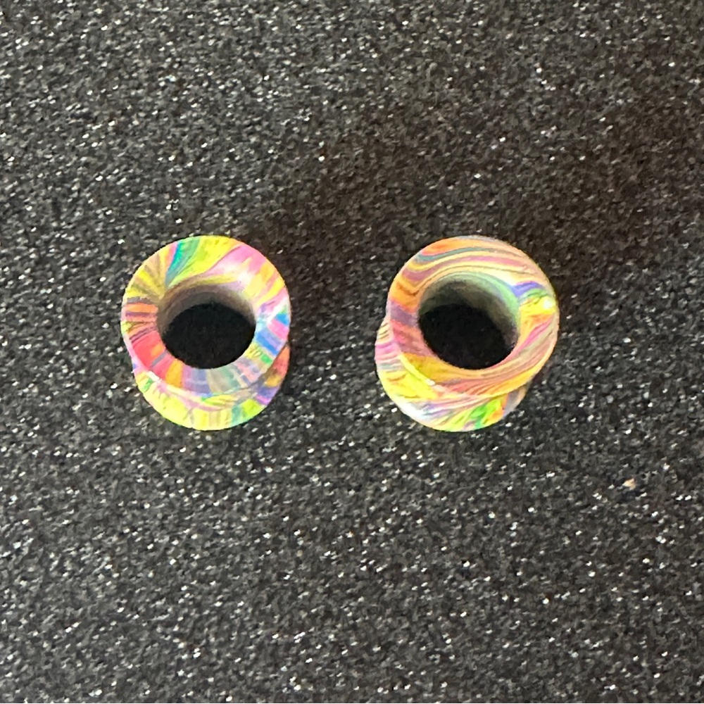 New 10mm Earrings Plugs piercings ear lobes never worn